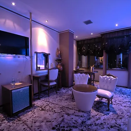 ホテル Rosa Blu 4*