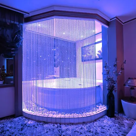 ホテル Rosa Blu ティラナ