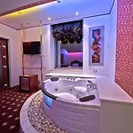 Rosa Blu Tirana