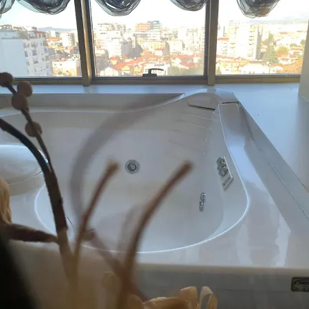 Rosa Blu ホテル ティラナ