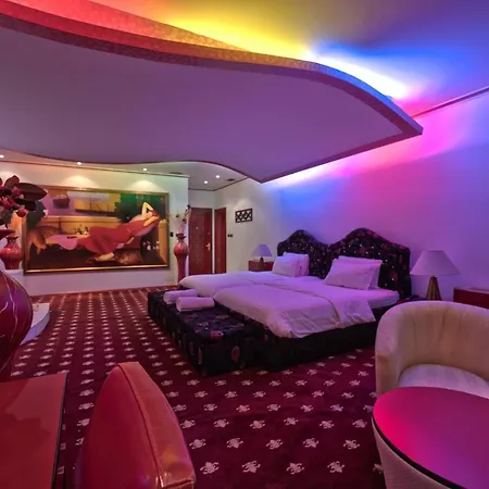 ホテル Rosa Blu ティラナ