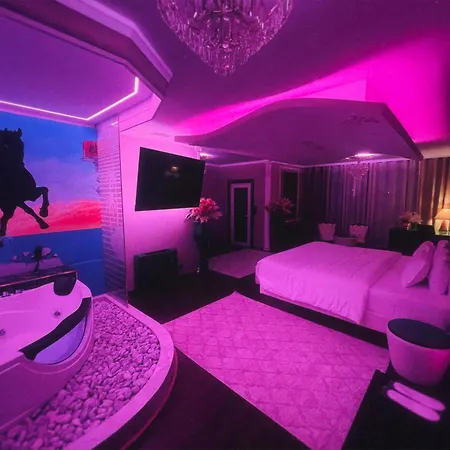 Rosa Blu Hotel 4*