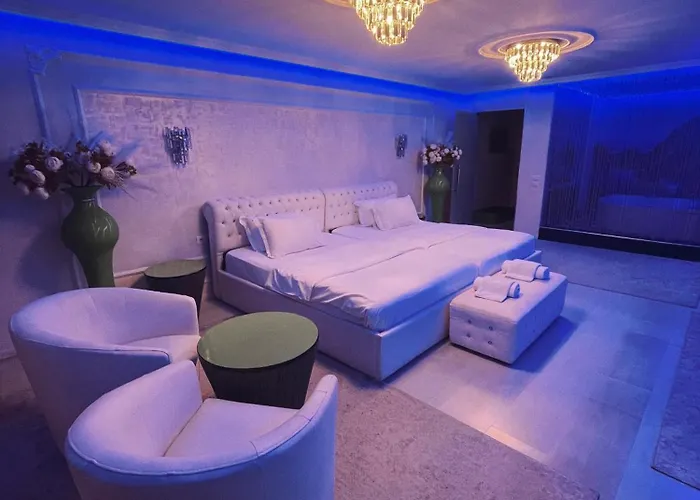 Rosa Blu 4* Тирана