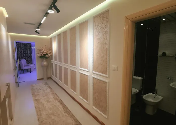 酒店 Rosa Blu 地拉那